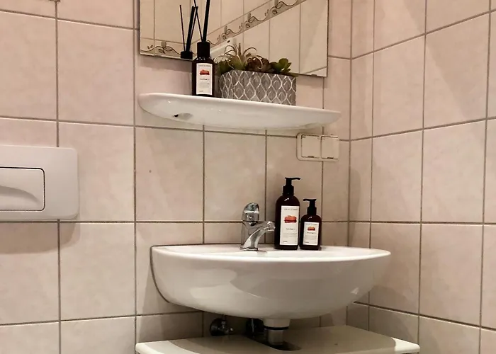 Jaeckel, App 102 Apartament